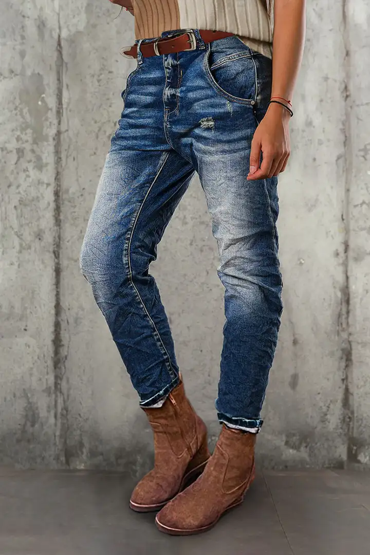 Wash Ripped Mid Rise Straight Leg Jeans Without Belt